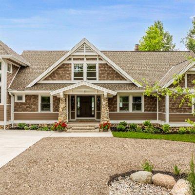 exterior view of Michigan lakehouse front entry